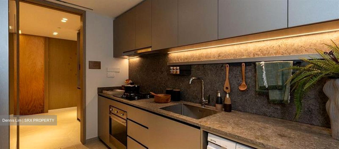 Pine Grove (D21), Condominium #606948671